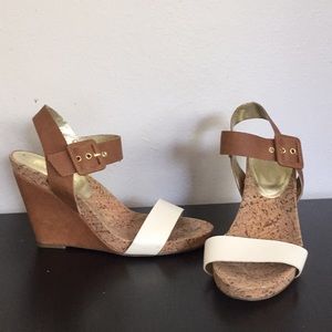 BCBG generation wedges women’s size 8